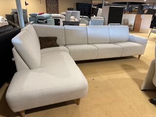 Hoekbank met open eiland, creme/wit